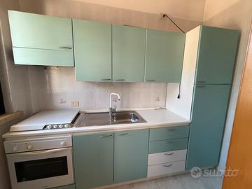 Cucina e soggiorno