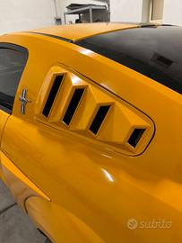 Griglie finestrini Ford Mustang 2005-09