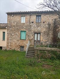 Rustico con vecchio mulino interno
