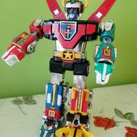 Robot Voltron 