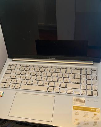 ASUS Vivobook 15-OLED-15.6”