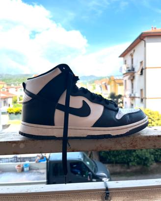 NIKE DUNK HIGH