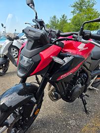Honda CB 500 Hornet 2024 