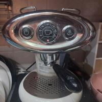 macchina del caffè illy