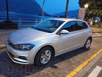 VOLKSWAGEN POLO 1000 CONFORTLINE BENZINA