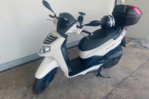 Scuter SYM 200 HD EVO