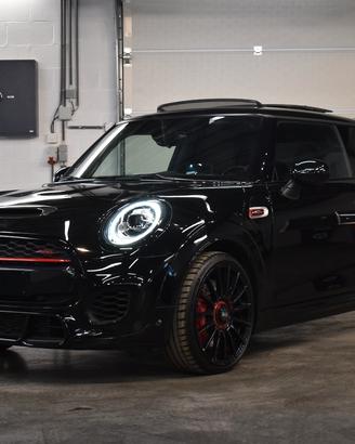 MINI John Cooper Works F56