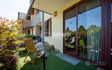 Appartamento con ingresso indipendente, giardino e