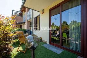 Appartamento con ingresso indipendente, giardino e