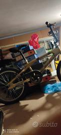 bicicletta bmx