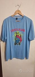 T-shirt con stampa colorata 