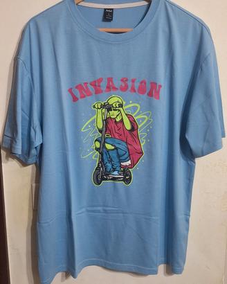 T-shirt con stampa colorata 