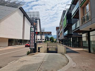 Posto auto custodito
