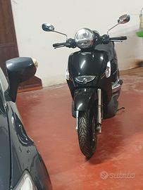 Scarabeo 300 s