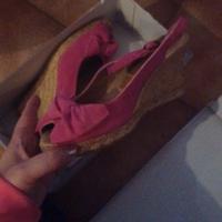scarpe fuxia estive
