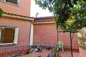 Ragalna-villa singola