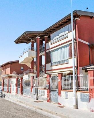 Appartamento di 83 m² con 3 locali e posto auto a 