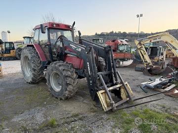 Trattore gommato Case 5140