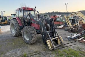 Trattore gommato Case 5140