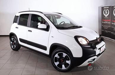 Fiat Panda Cross 1.0 Hybrid KM0 - BLACK DECEMBER P