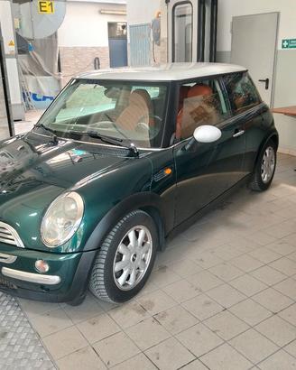 mini Cooper 