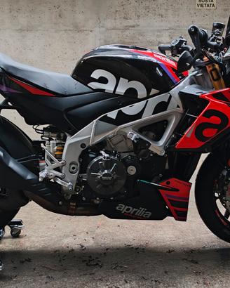 Aprilia Tuono V4 1100 Factory 2023 perfetta 