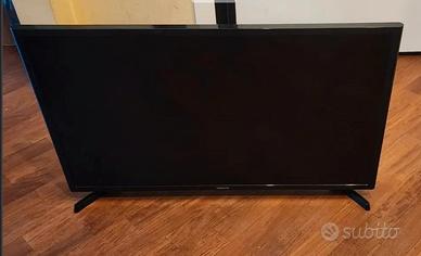 Monitor TV Samsung 32 pollici 