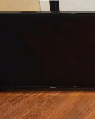 Monitor TV Samsung 32 pollici 