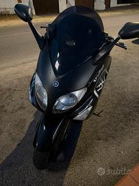 Yamaha T-Max 500 2005