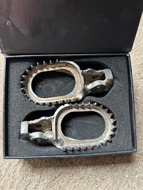 pedane twenty in titanio