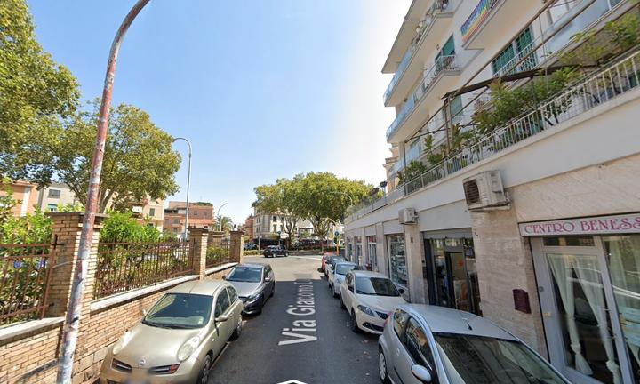 Monteverde nuovo stanza singola arredata