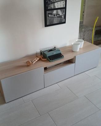 mobile TV Ikea besta