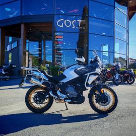 CFMOTO 700MT