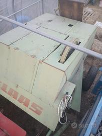 Imballatrice montagna Claas Magnum