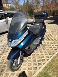 Pezzi di ricambio piaggio x8 400 2006