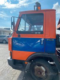 CARROATTREZZI OM 50 IVECO  PATENTE C