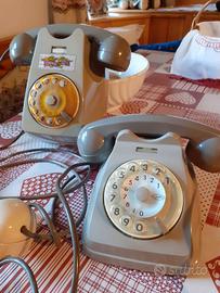 Telefoni vintage da collezione