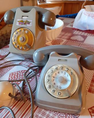 Telefoni vintage da collezione