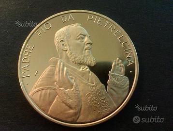 Medaglia oro Padre Pio