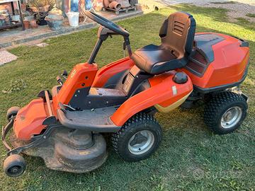 Rider husqvarna R214TC