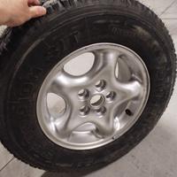 Ruota intera e nuova per Range Rover P38