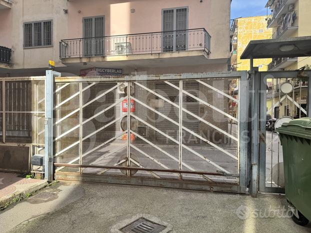 Box/Posto auto Angri [Cod. rif 3192758ARG]