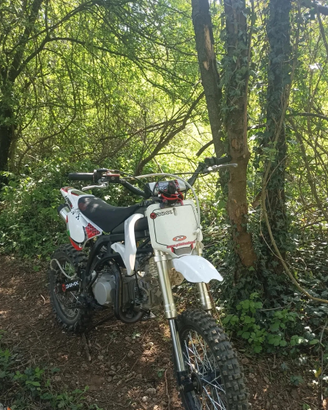 Pit bike yx 140