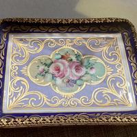 Vassoio porcellana Limoges. Oggetto antiquariato