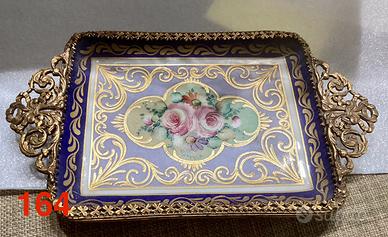 Vassoio porcellana Limoges. Oggetto antiquariato
