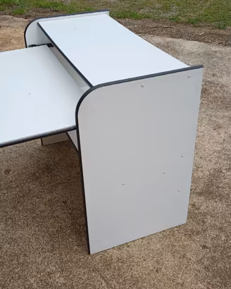 porta computer bianco 