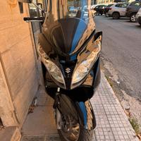 Suzuki Burgman An 400