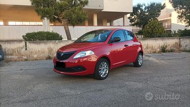 Lancia Ypsilon 1.2 69 CV 5 porte GPL Ecochic Elefa