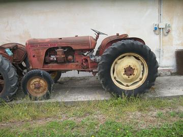 TRATTORE D'EPOCA