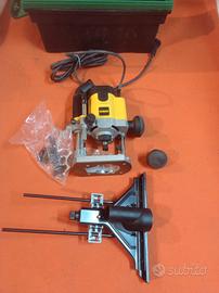 Fresatrice DeWALT 